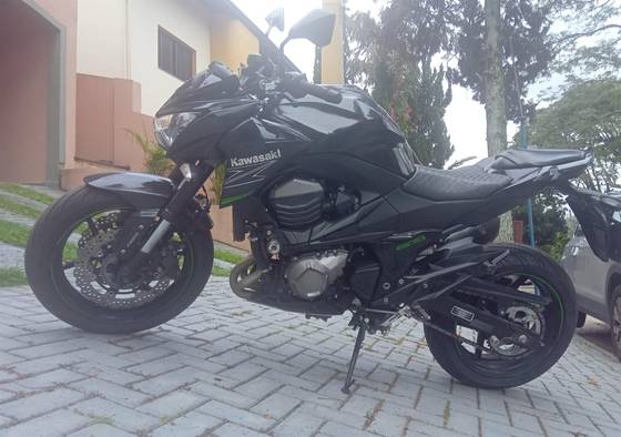 KAWASAKI Z800 ABS 